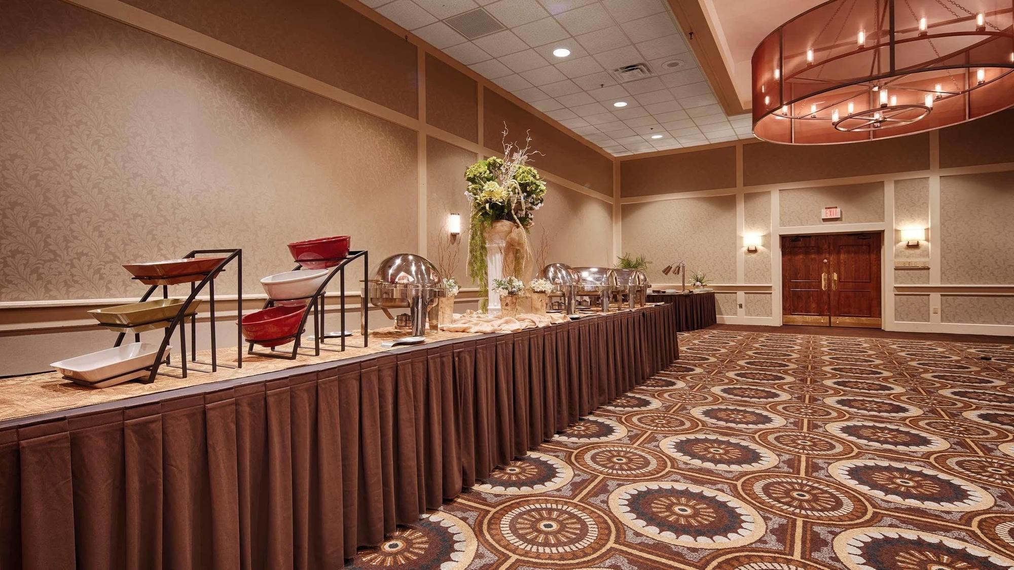Hotel Western Premier The & Conference Center Harrisburg