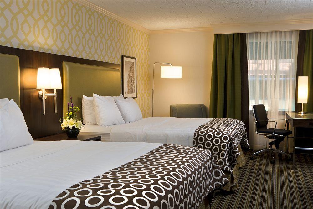 Western Premier The & Conference Center Hotel 4*