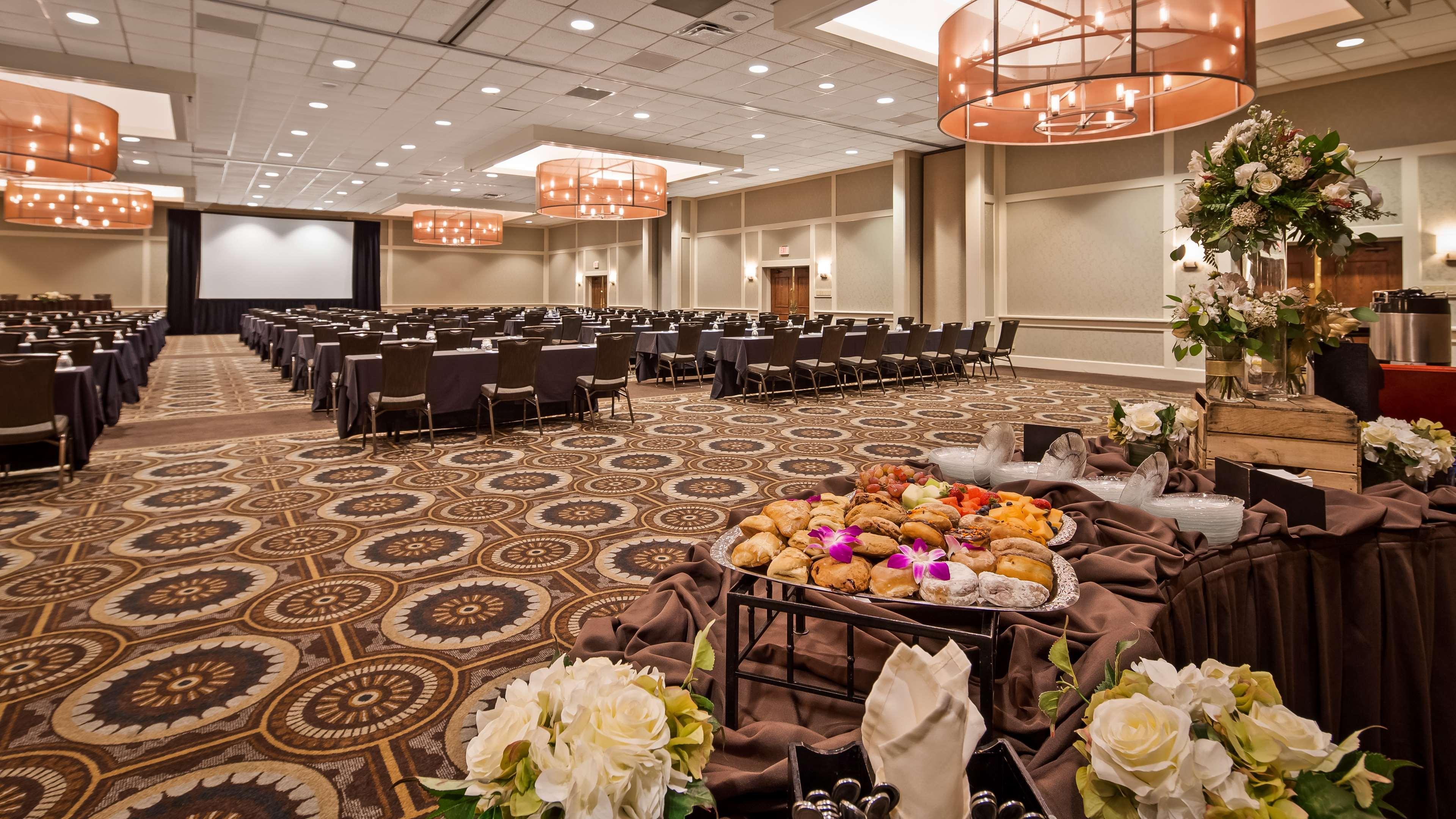 Hotel Western Premier The & Conference Center Harrisburg