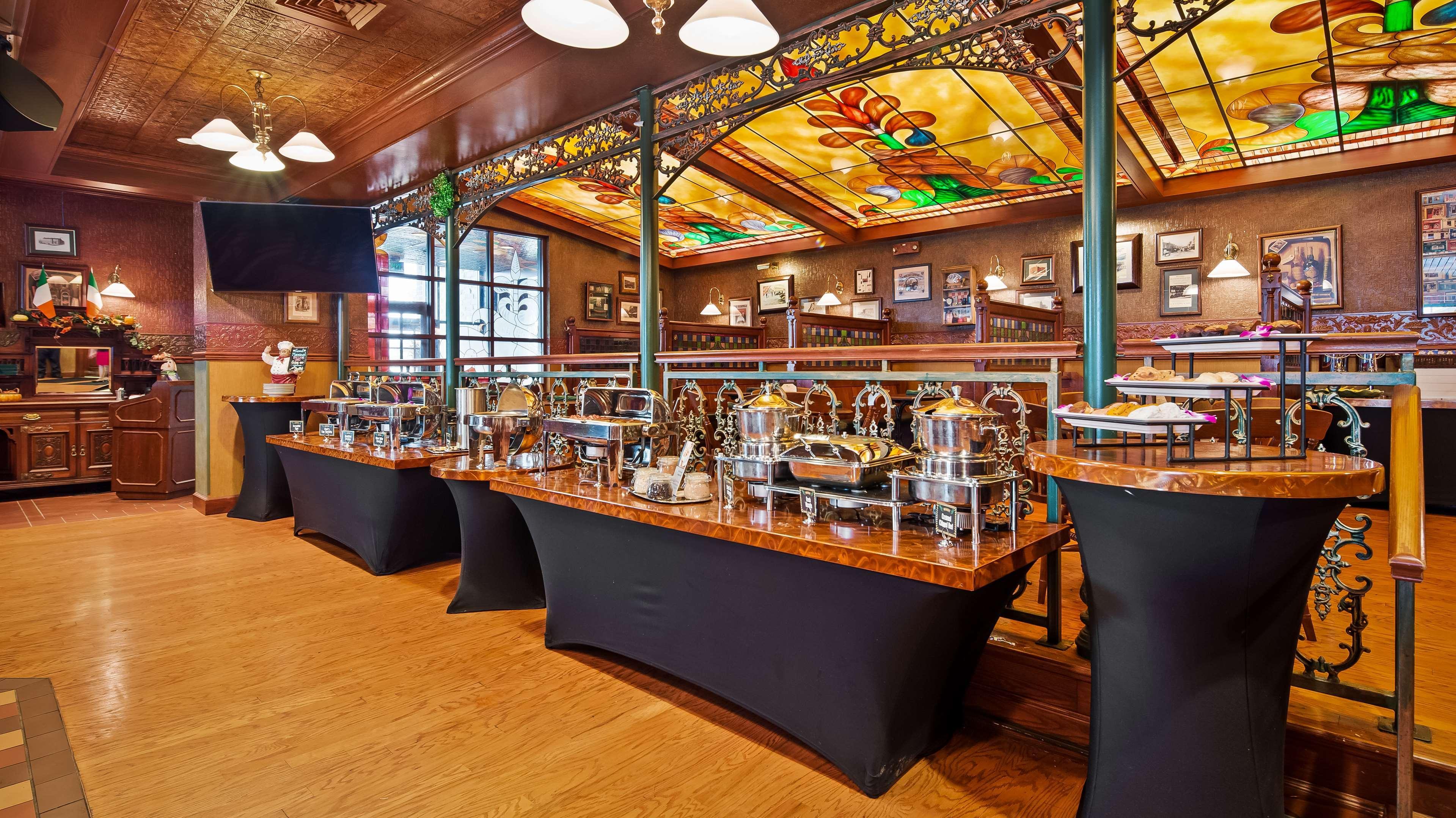 Western Premier The & Conference Center 4*