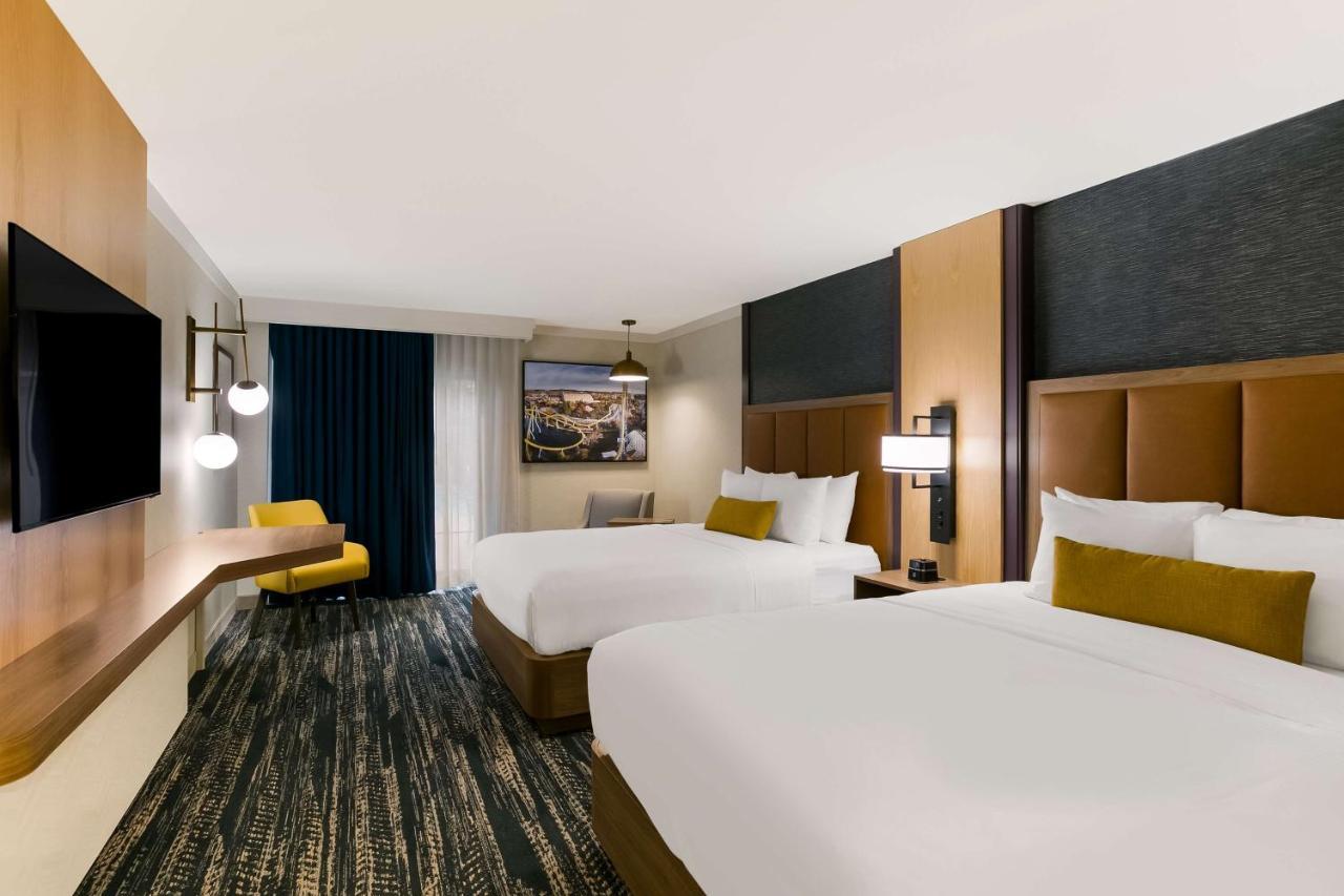 Western Premier The & Conference Center 4*