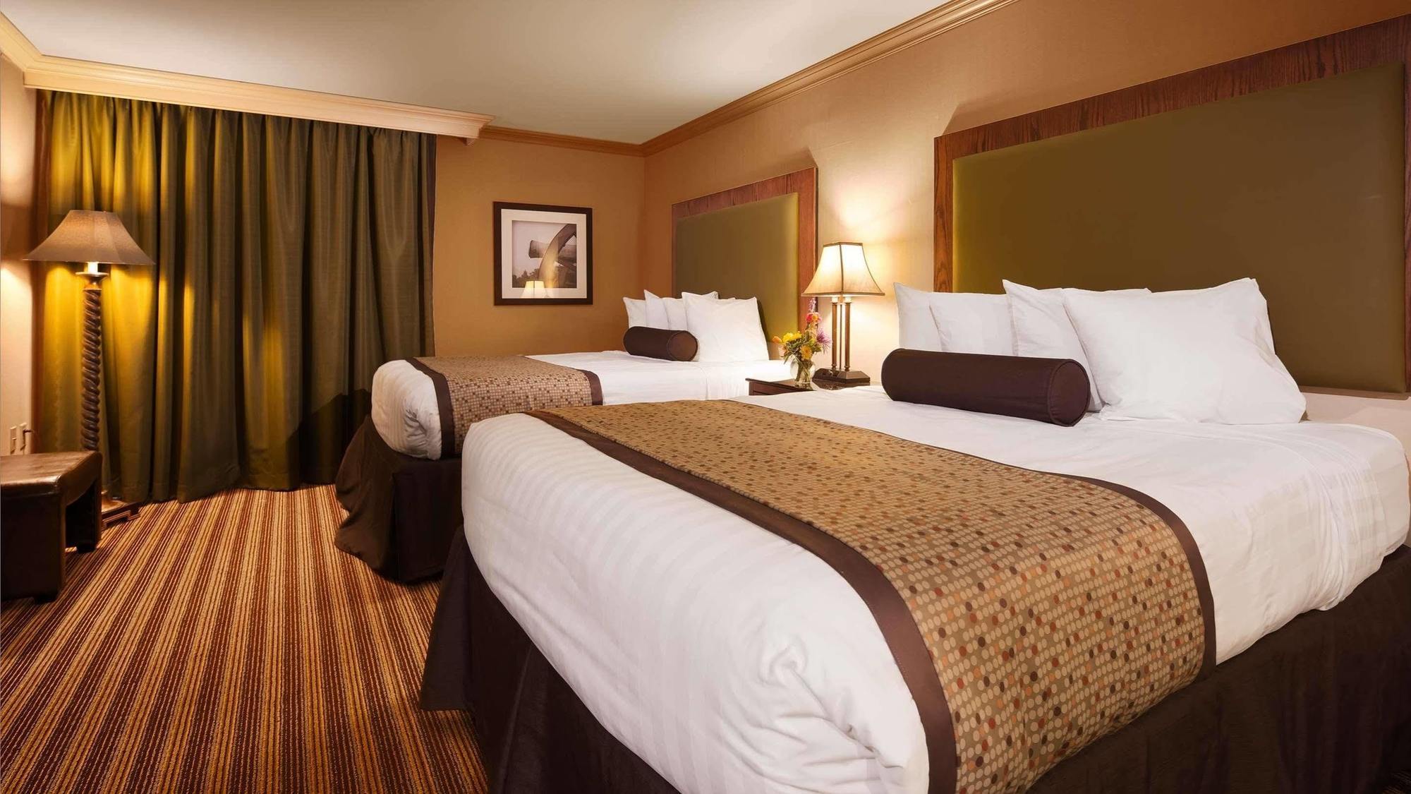 Hotel Western Premier The & Conference Center 4*